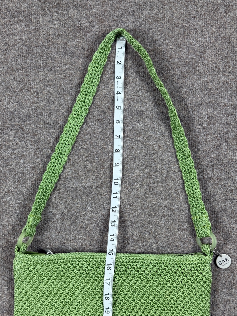 The Sak Green Crochet Crossbody Shoulder Bag Zip Closure Removable Flower Pin - Picture 7 of 8